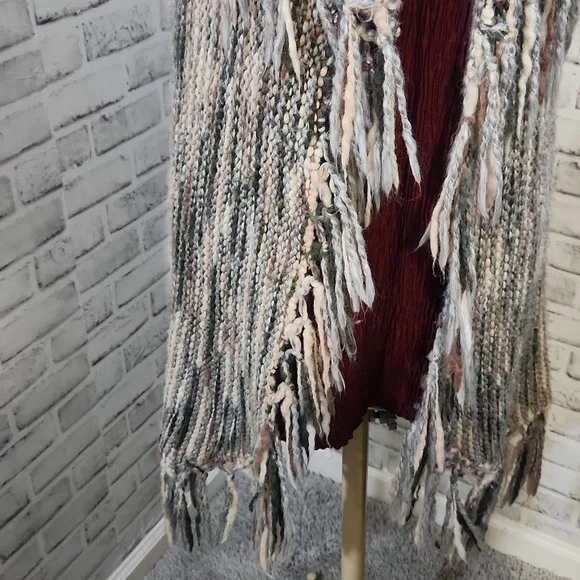 Chicos SZ 2 Shrug Sweater - Picture 4 of 10